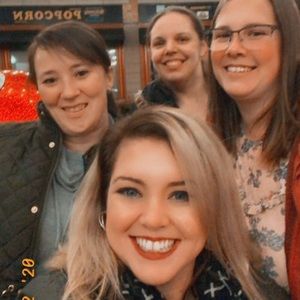 Meet your Posher, Stacy